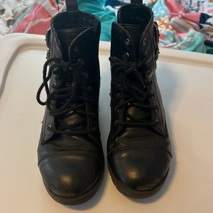 Size 2 girls combat boots